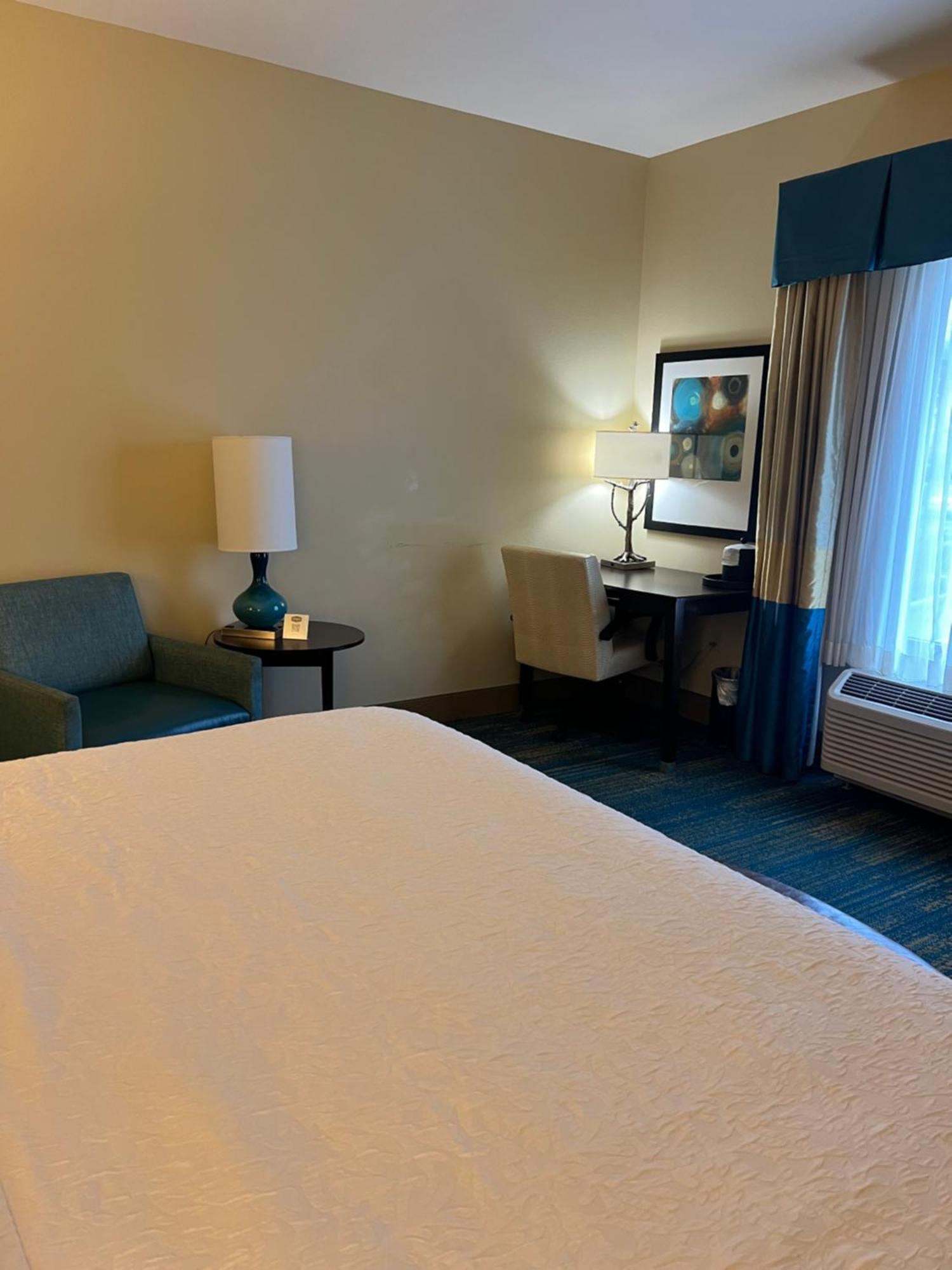 Hampton Inn & Suites Stroudsburg Bartonsville Poconos Bagian luar foto